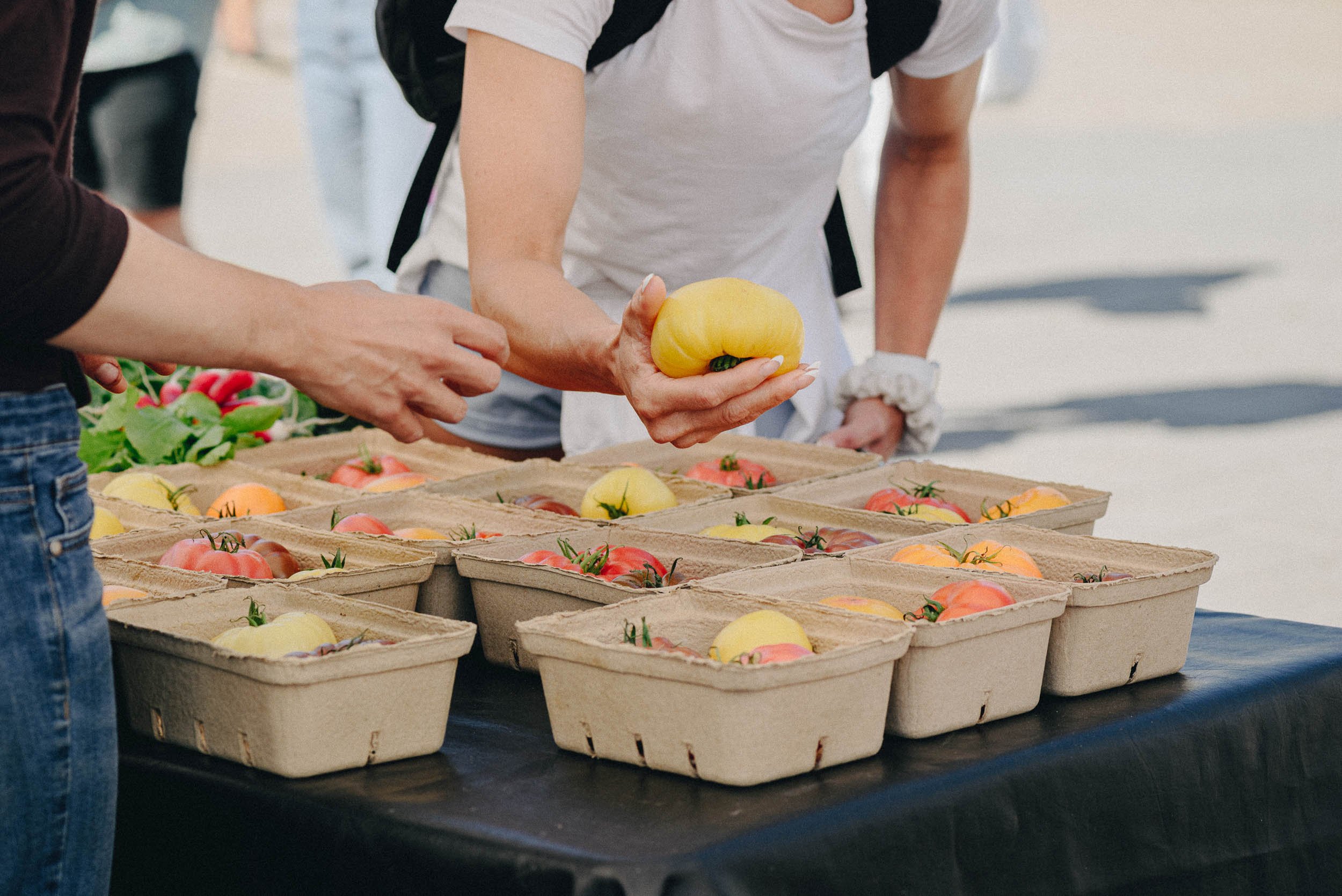 0604 MarchéDesÉclusiers-36.jpg