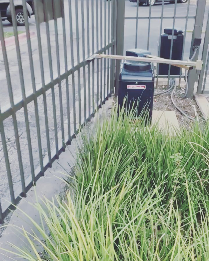 Moving &amp; Grooving.  Going live today with a Multifamily Project in Round Rock.  A total of (6) CSL24 High-Traffic Commercial @liftmaster Gate Operators.  Apartment complexes require consistent functionality with their gates.  Using these high qua