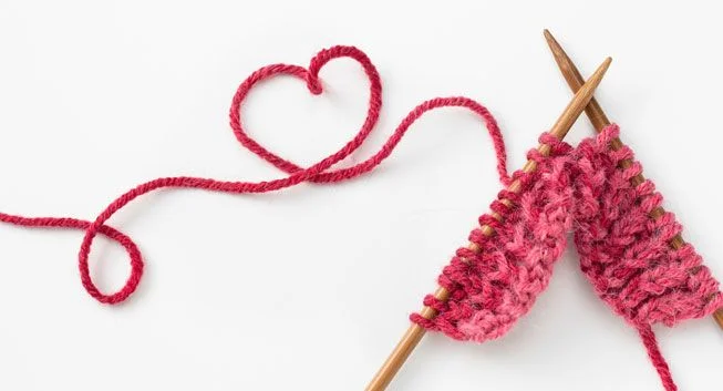Kinitting-Yarn-Needles-Heart.jpg.653x0_q80_crop-smart.jpg
