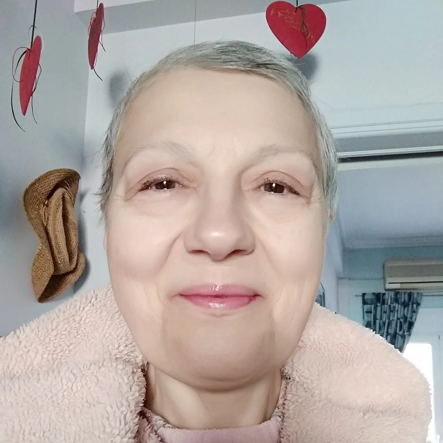 MairyVanikioti_Profile photo.jpg