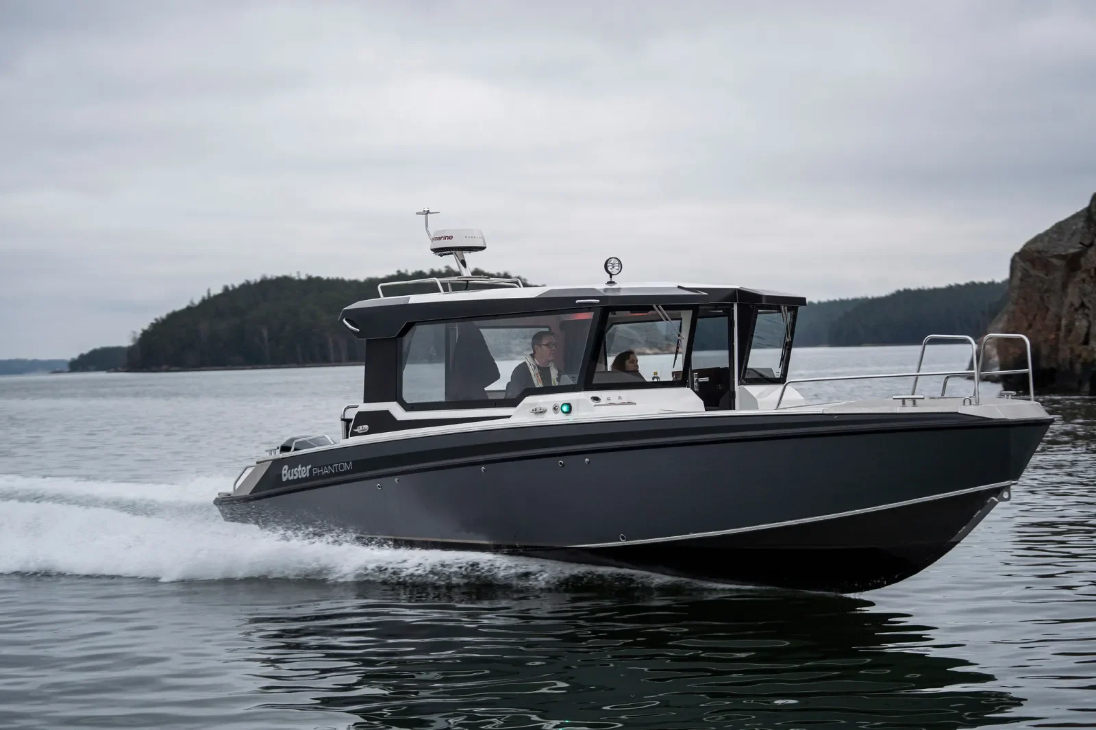 Phantom_Cabin_Buster_Boat.jpg.webp
