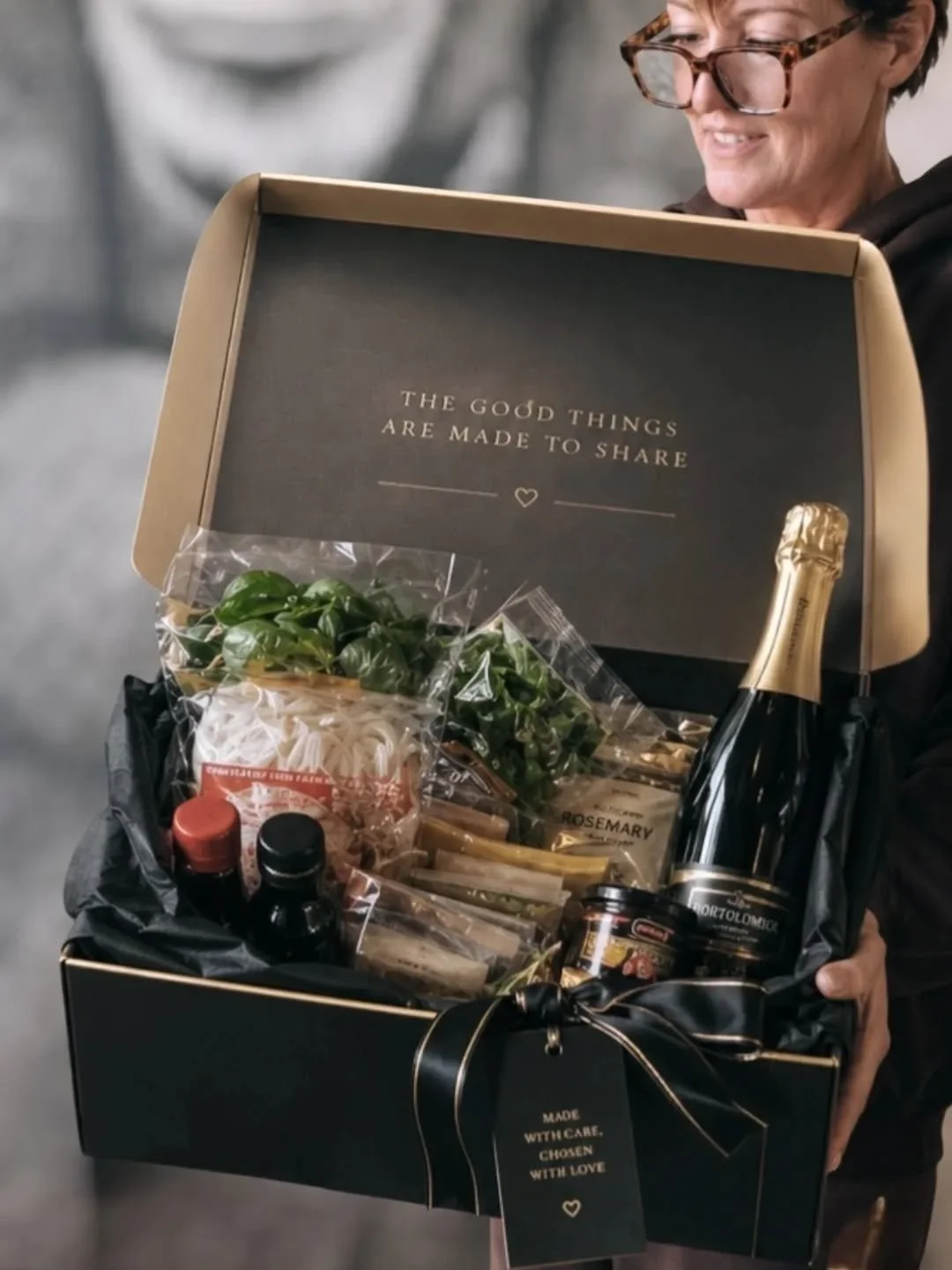 M O T H E R S  D A Y  H A M P E R S
Mother&rsquo;s Day Feature &ndash; "The Umami Edit" Hamper
This Mother&rsquo;s Day, gift something truly thoughtful, rich in flavour and full of inspiration&hellip;

The Umami Edit &mdash; a beautifully c