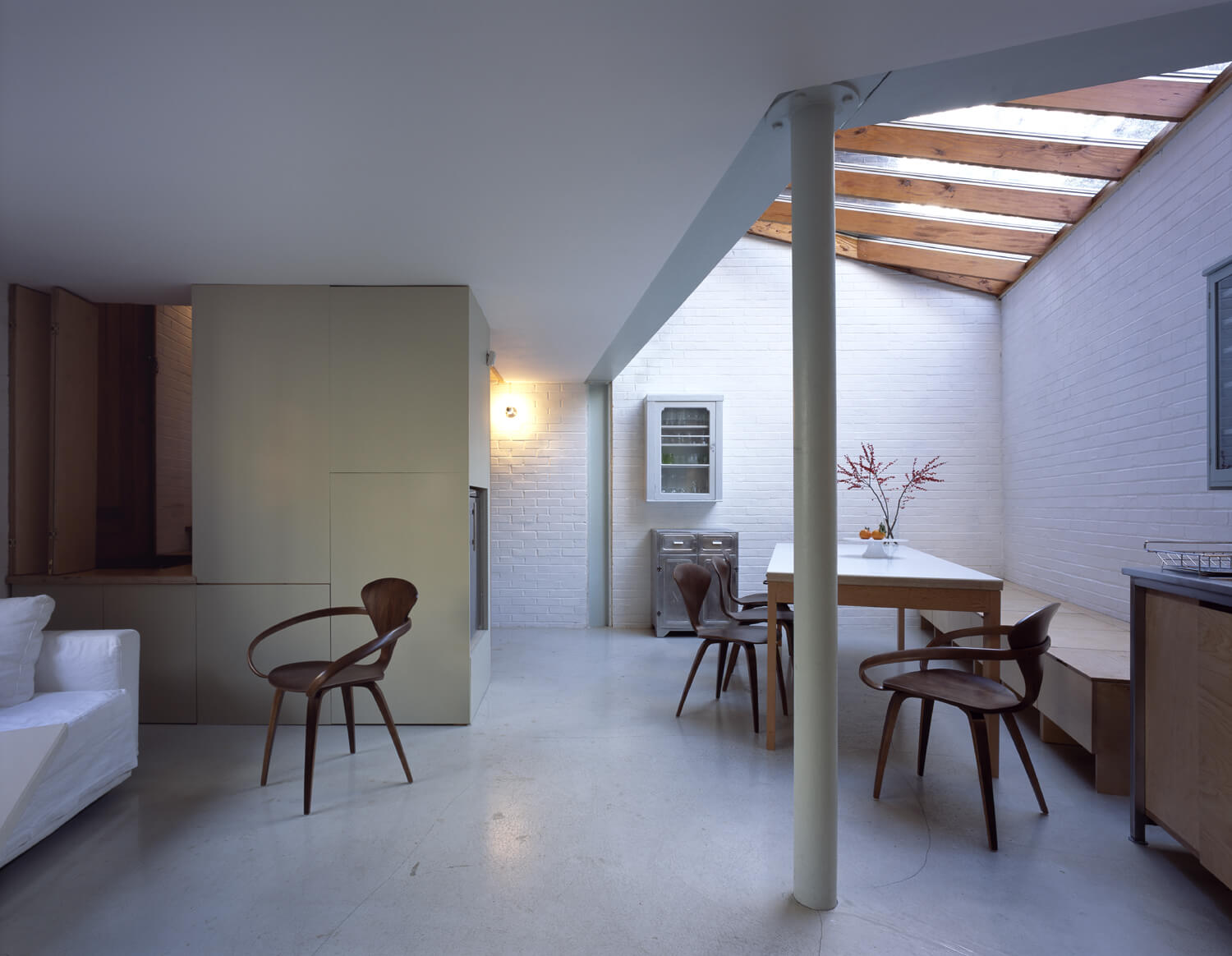 Newington Green House 6 - 1500W RGB - Prewett Bizley Architects.jpg