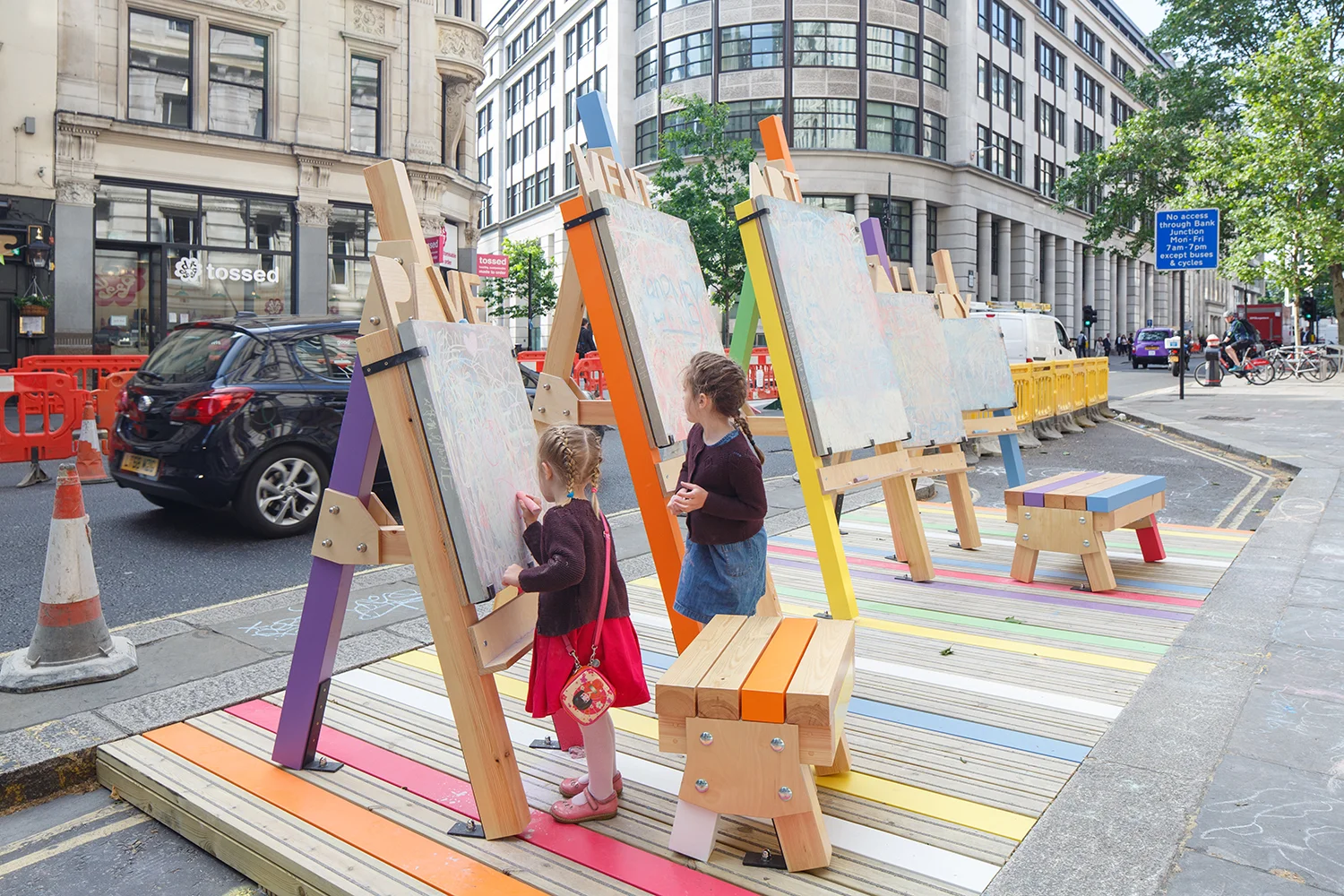 Pavement-Gallery-city-parklet-patrick-mcevoy-london-festival-architecture-4.jpg