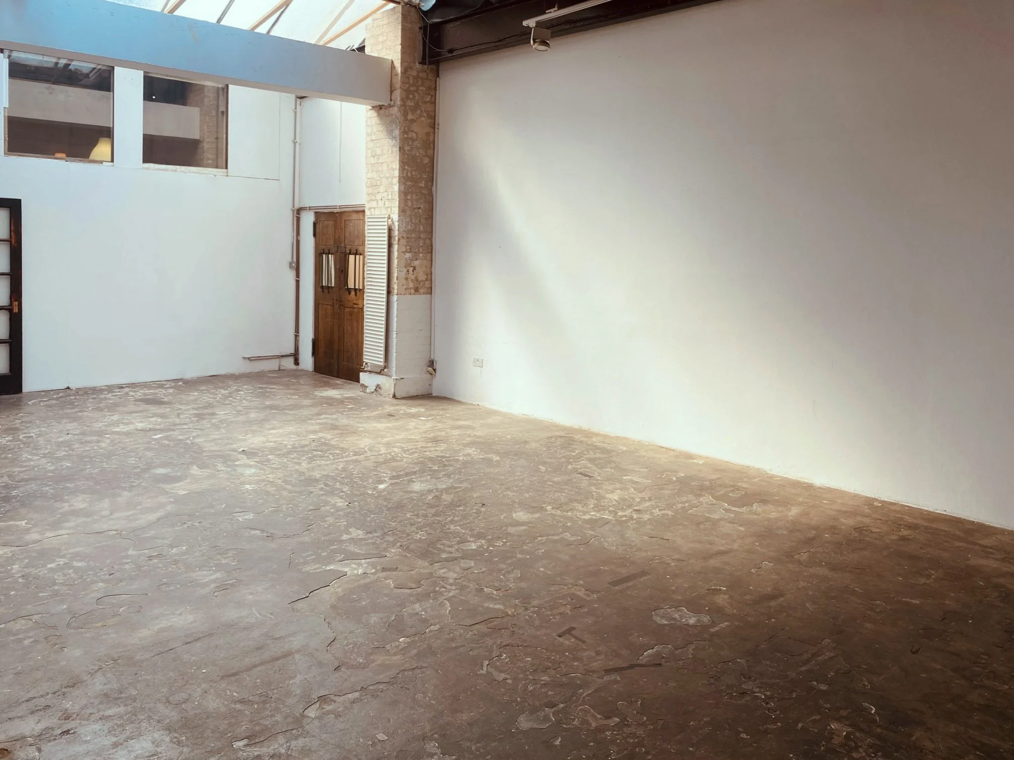 studio 1-c.jpg