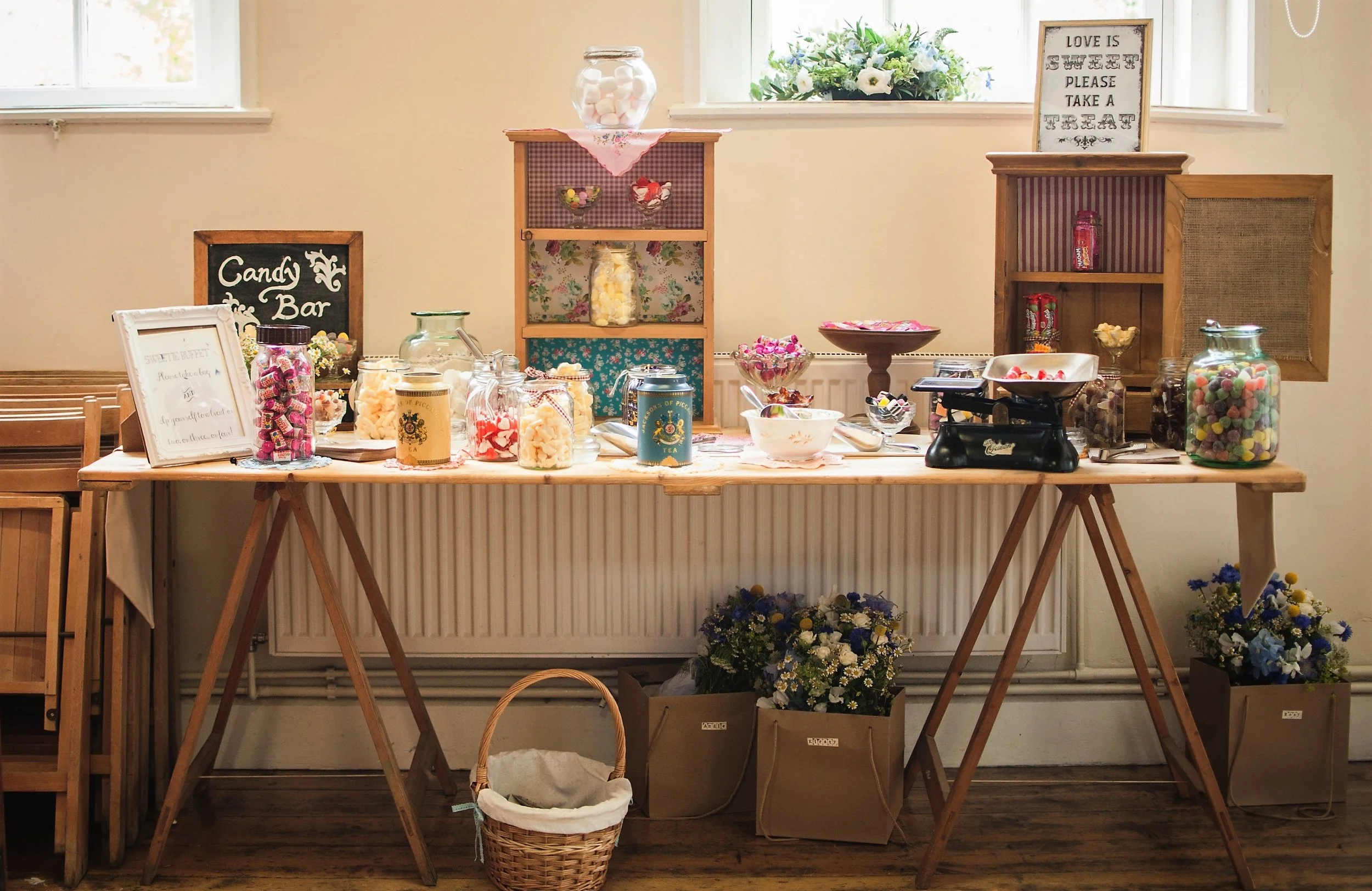 candy table.jpg