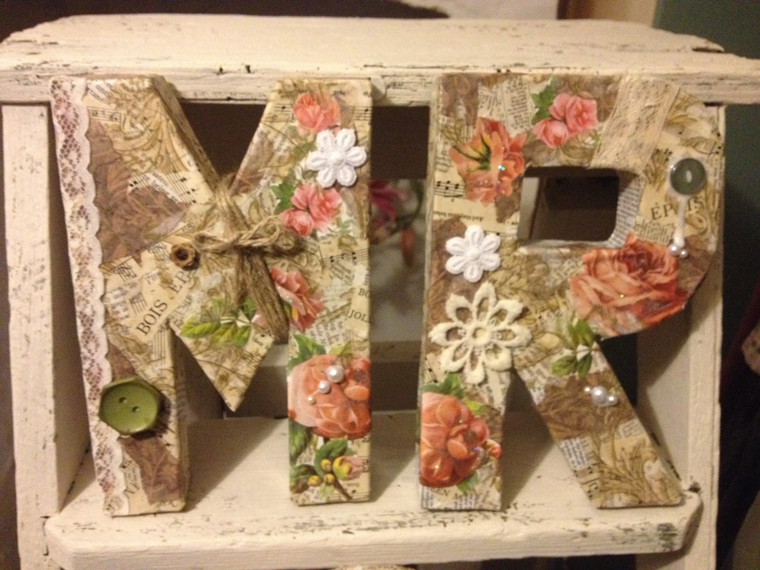 Mr & Mrs decopage letters.JPG