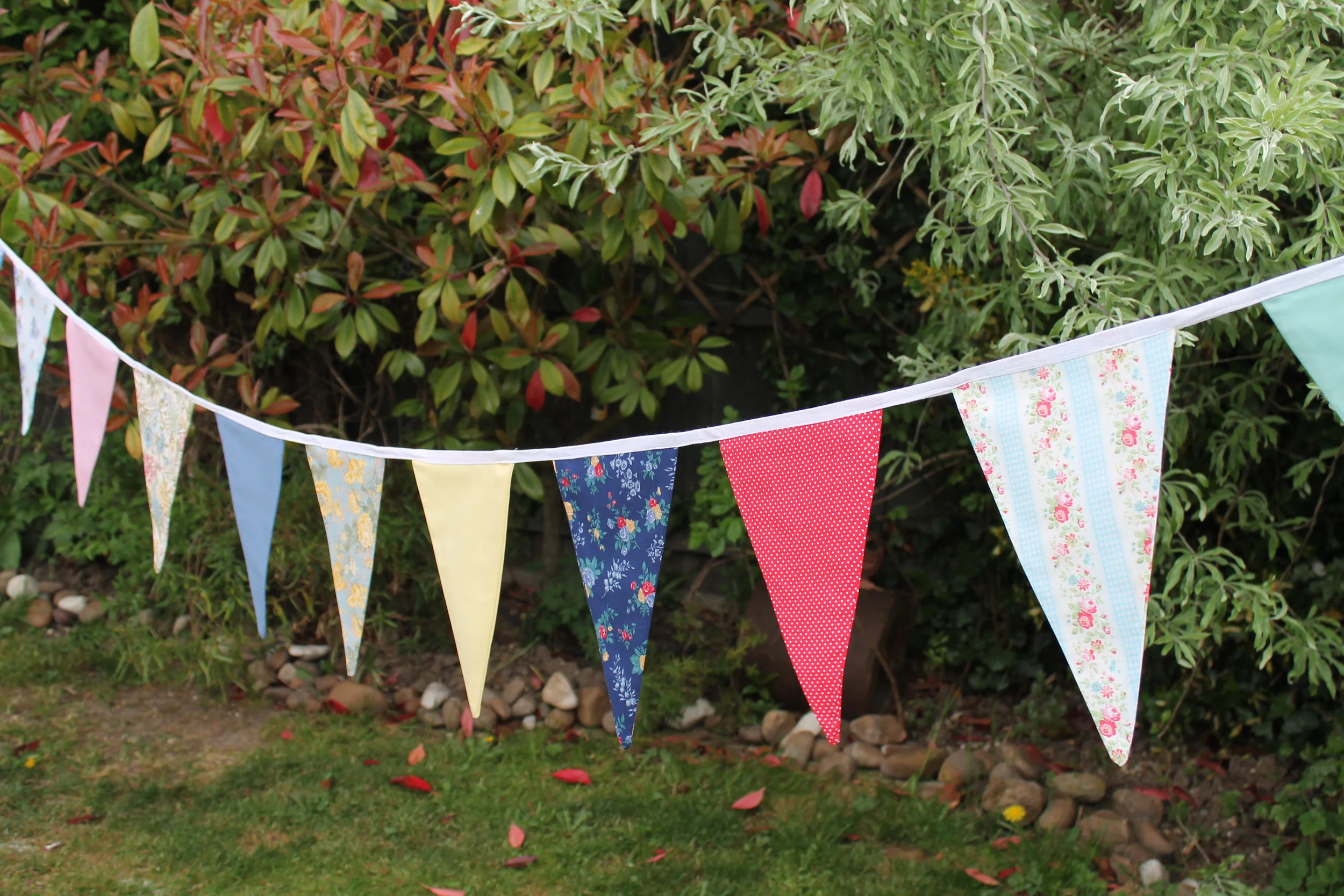 primary coloured bunting.JPG
