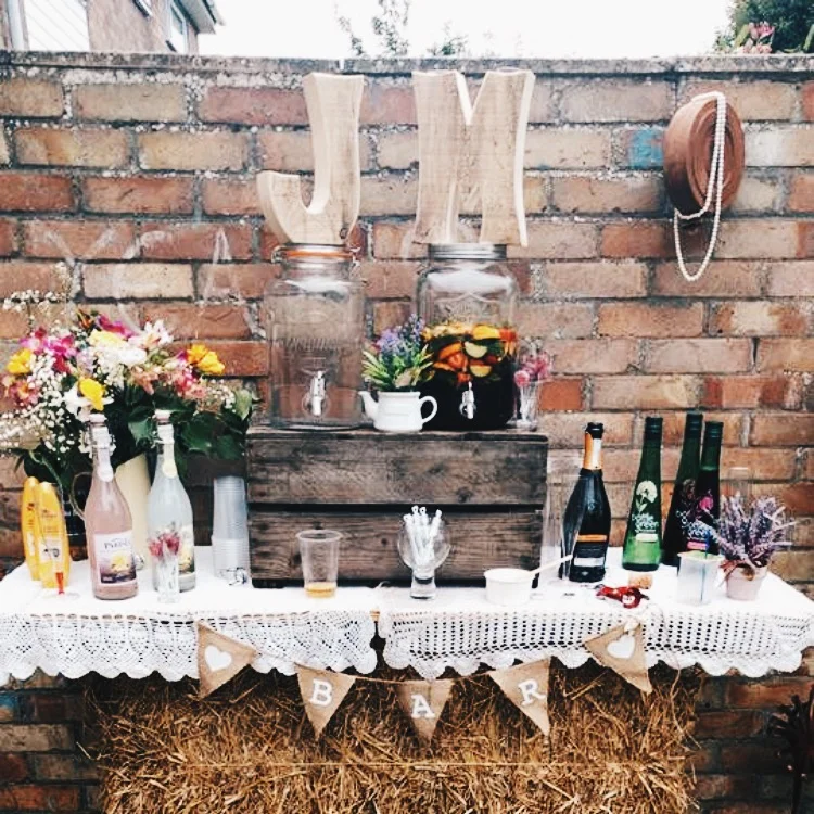 rustic bar - garden party 