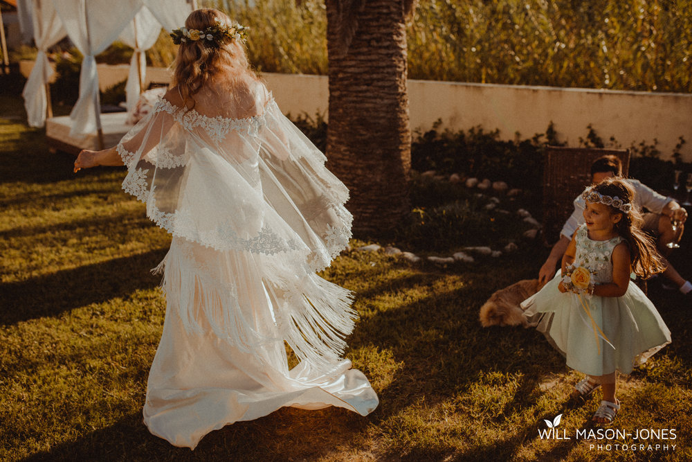 beach-destination-wedding-corfu-greek-ceremony-natural-photographer-28.jpg