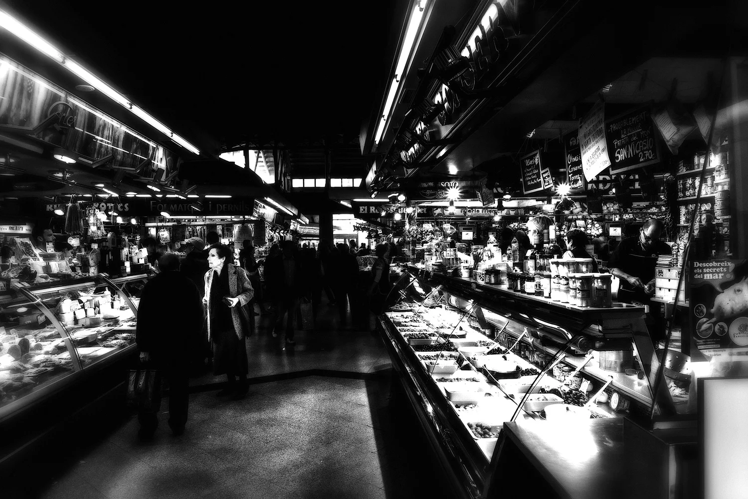 Barcelona-market_W.jpg