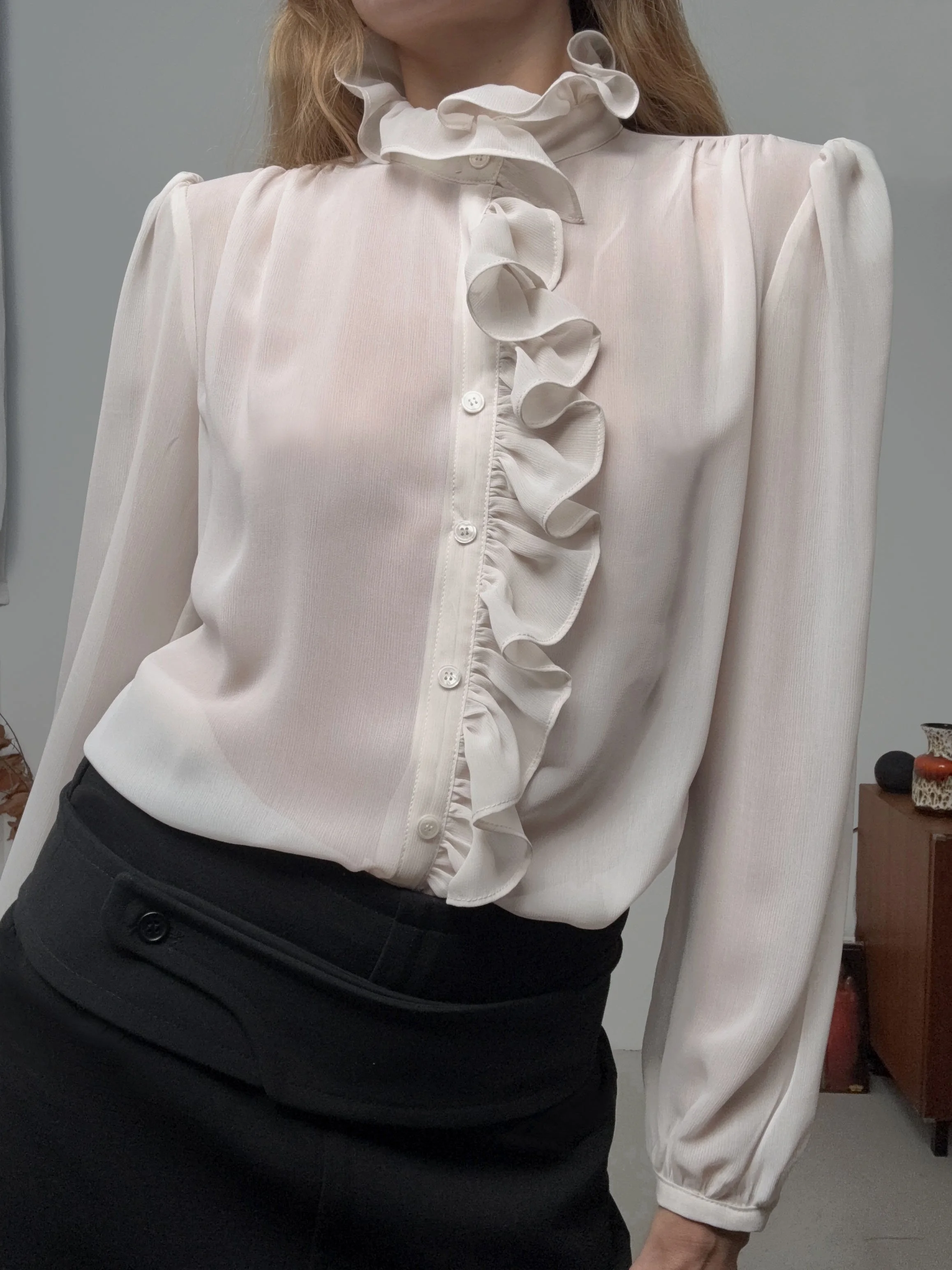detail chemise en voile .jpg