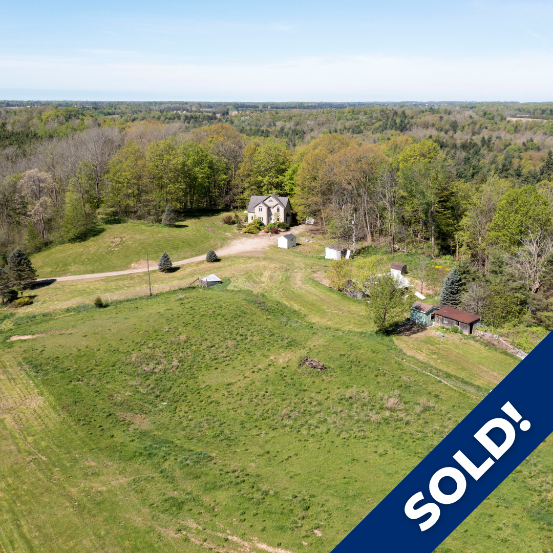 AYLMER: 11 Acres, 3 BR Home 