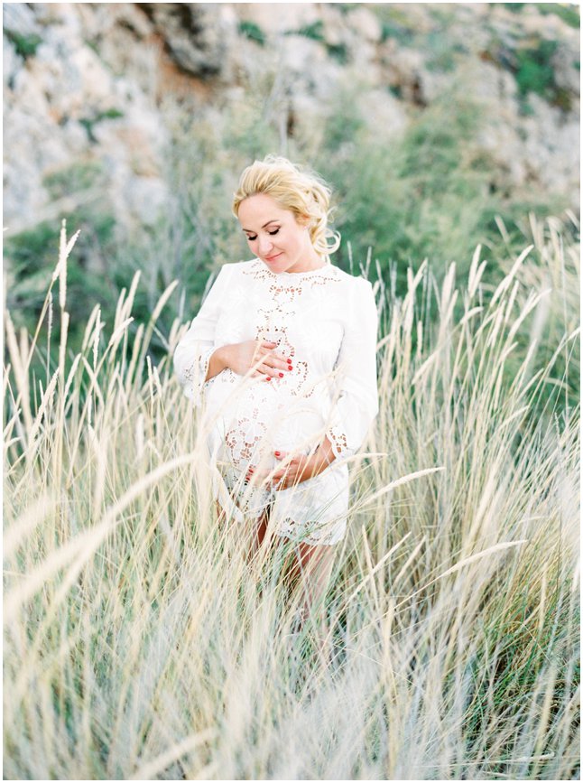 Beach Maternity session Barcelona white Zara dress