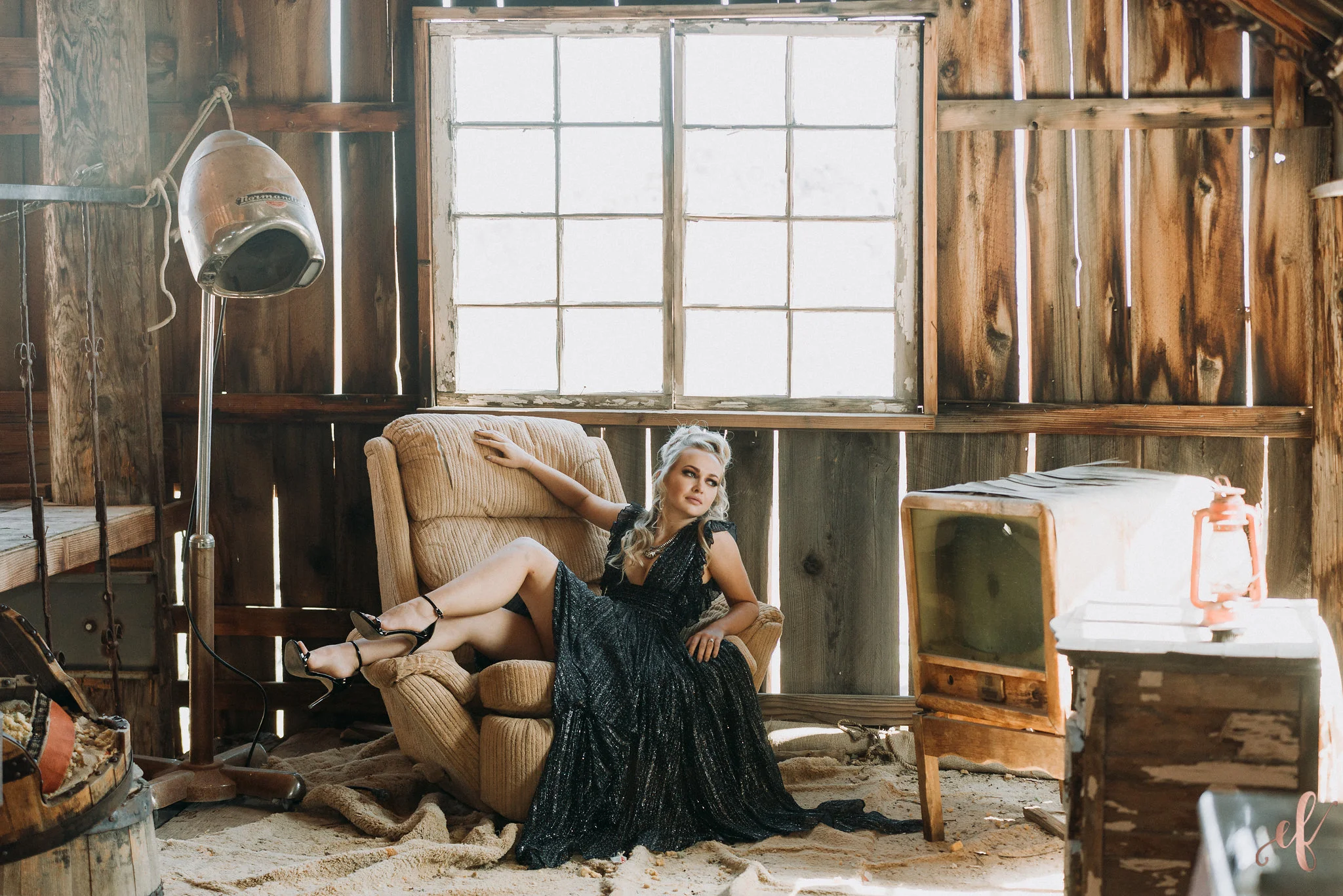 Contrasting the old with the glamorous | Nelson Ghost Town Photo Shoot Preview