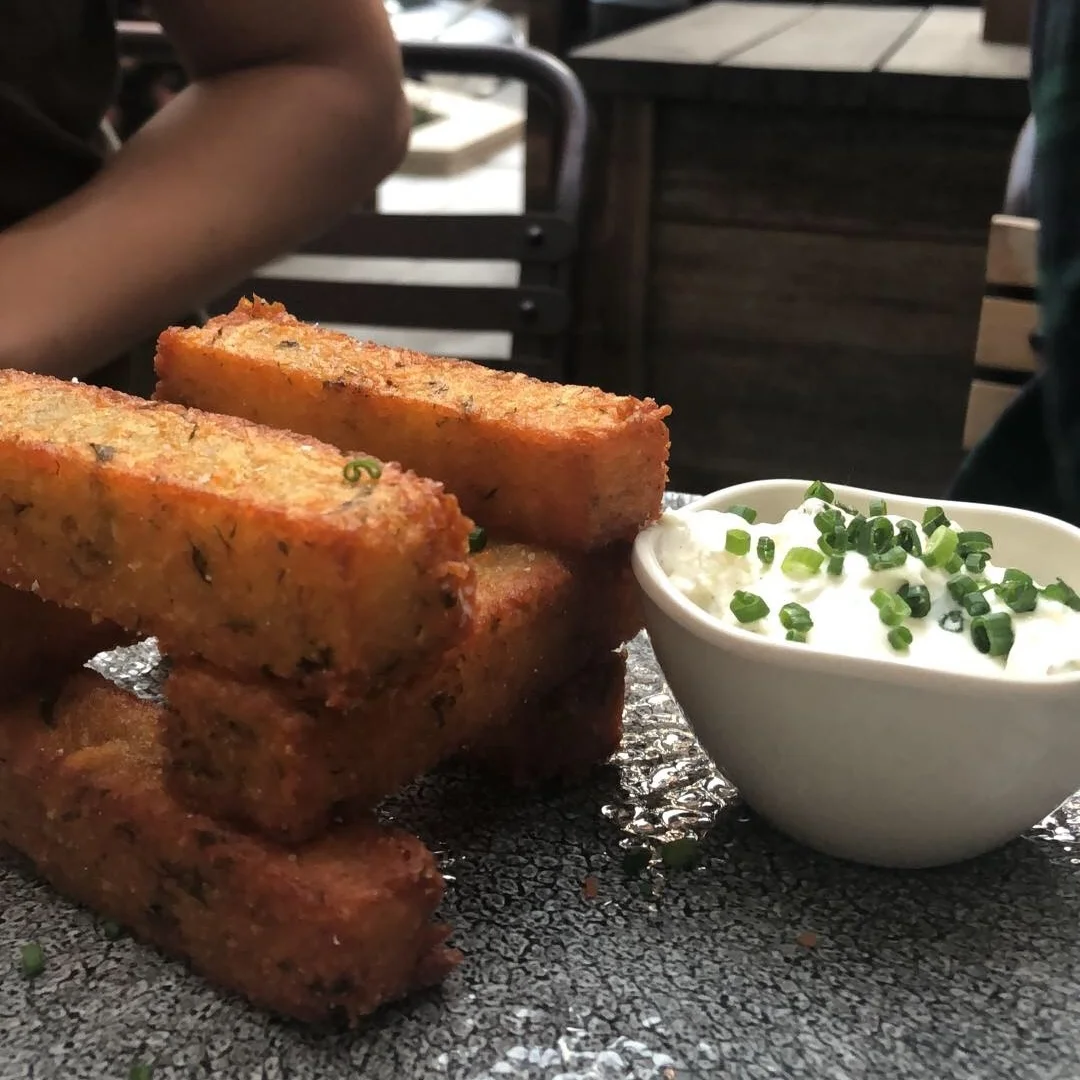 Herbed Rosti Fries with spring onion dipping sauce (The inside of this bad boy resembles home fries which I thought was very cool lol) 4/5