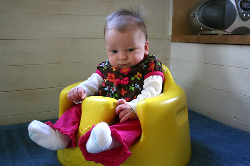 chair to help baby sit
