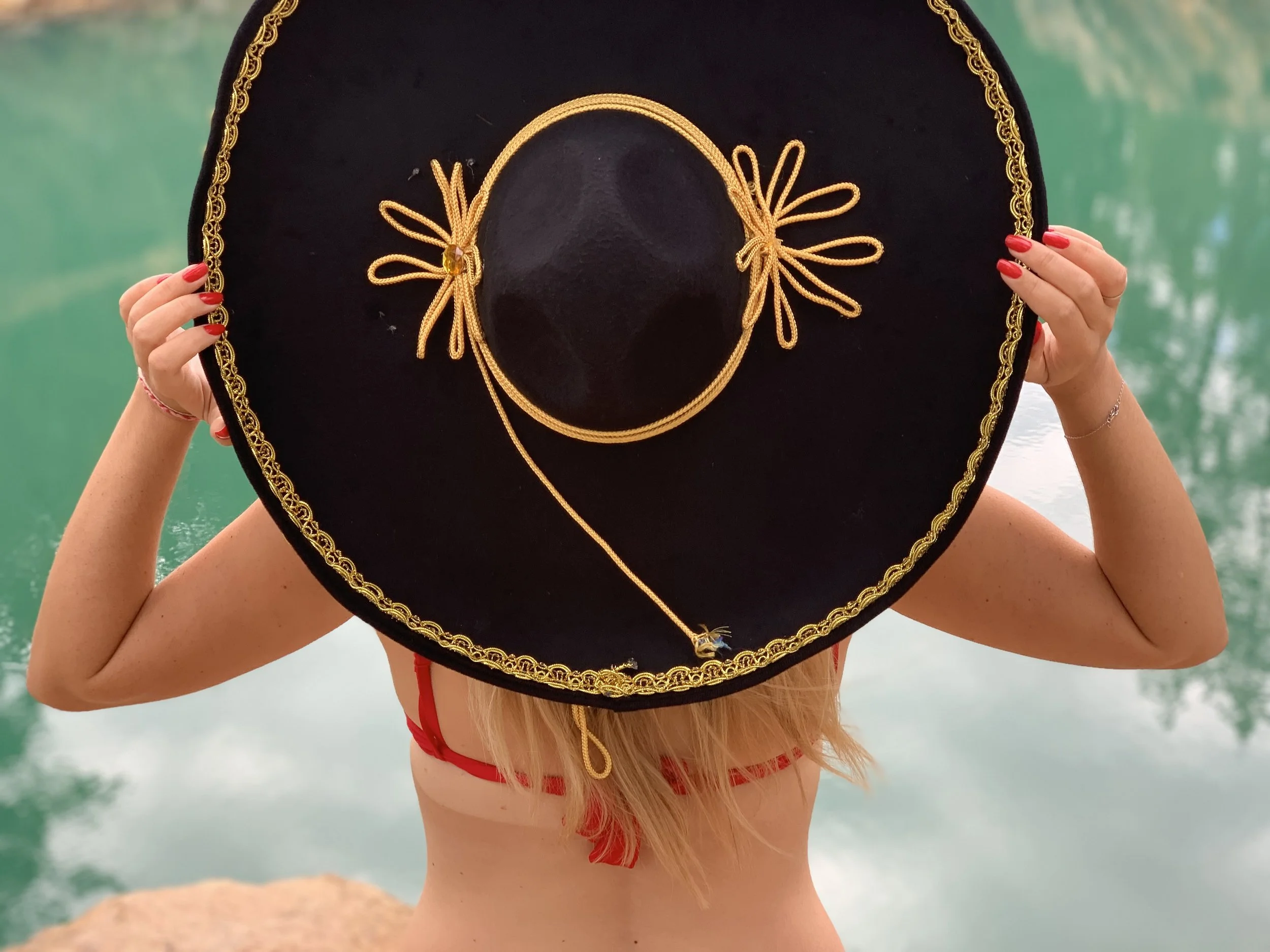 Sombrero covering face.jpg