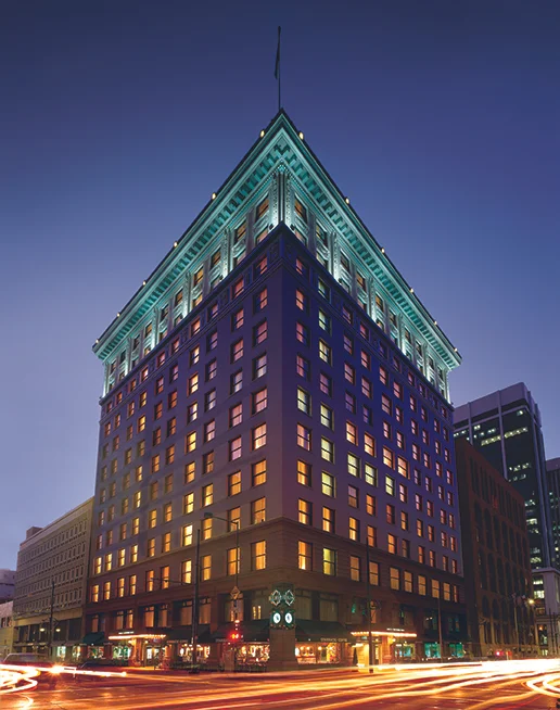 Holtz Hotel.jpg