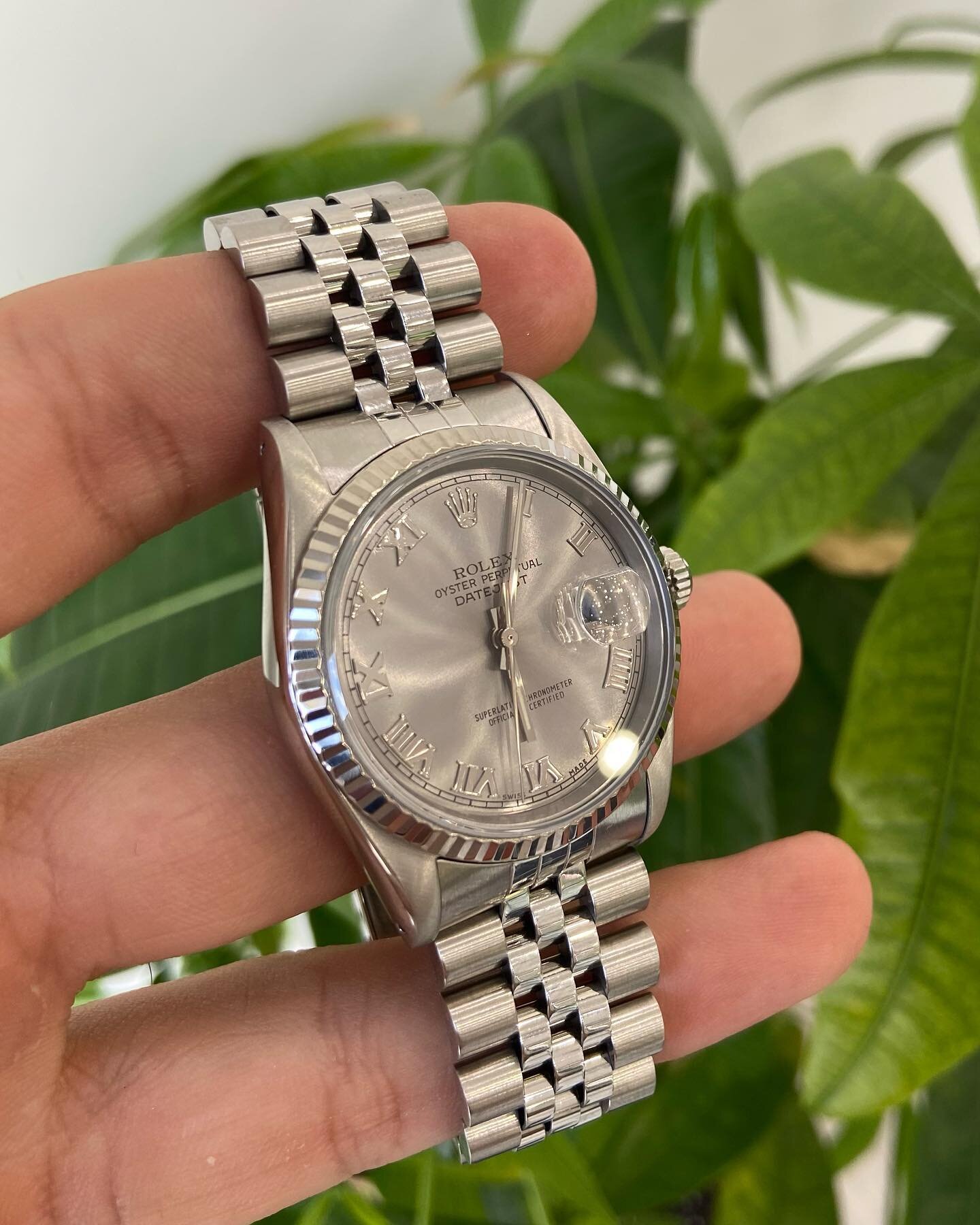 The classical watch of reference. The Rolex Datejust 36mm in Oystersteel and white gold. 
Make Father&rsquo;s Day one to remember