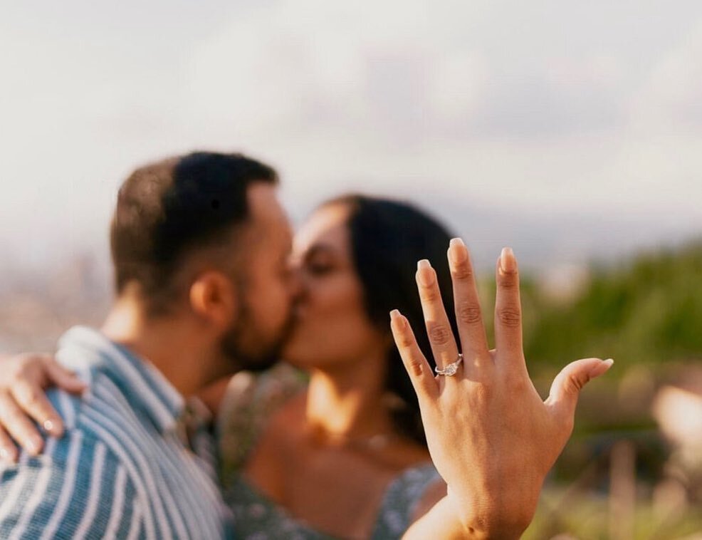 Congratulations to this beautiful couple🎉 We were more then happy to help you on your journey!
Custom designed ring, set with over 1.5CTs of VVS2 stones&hellip;
Swipe right to see the process👉