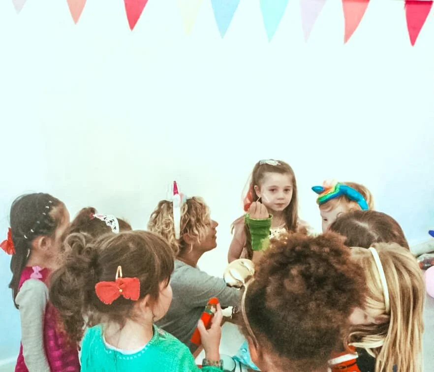 Face painting styles to transform your child's party!