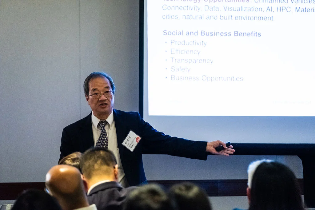 LarryZhou_2018127_Hemi_summit_1936.jpg