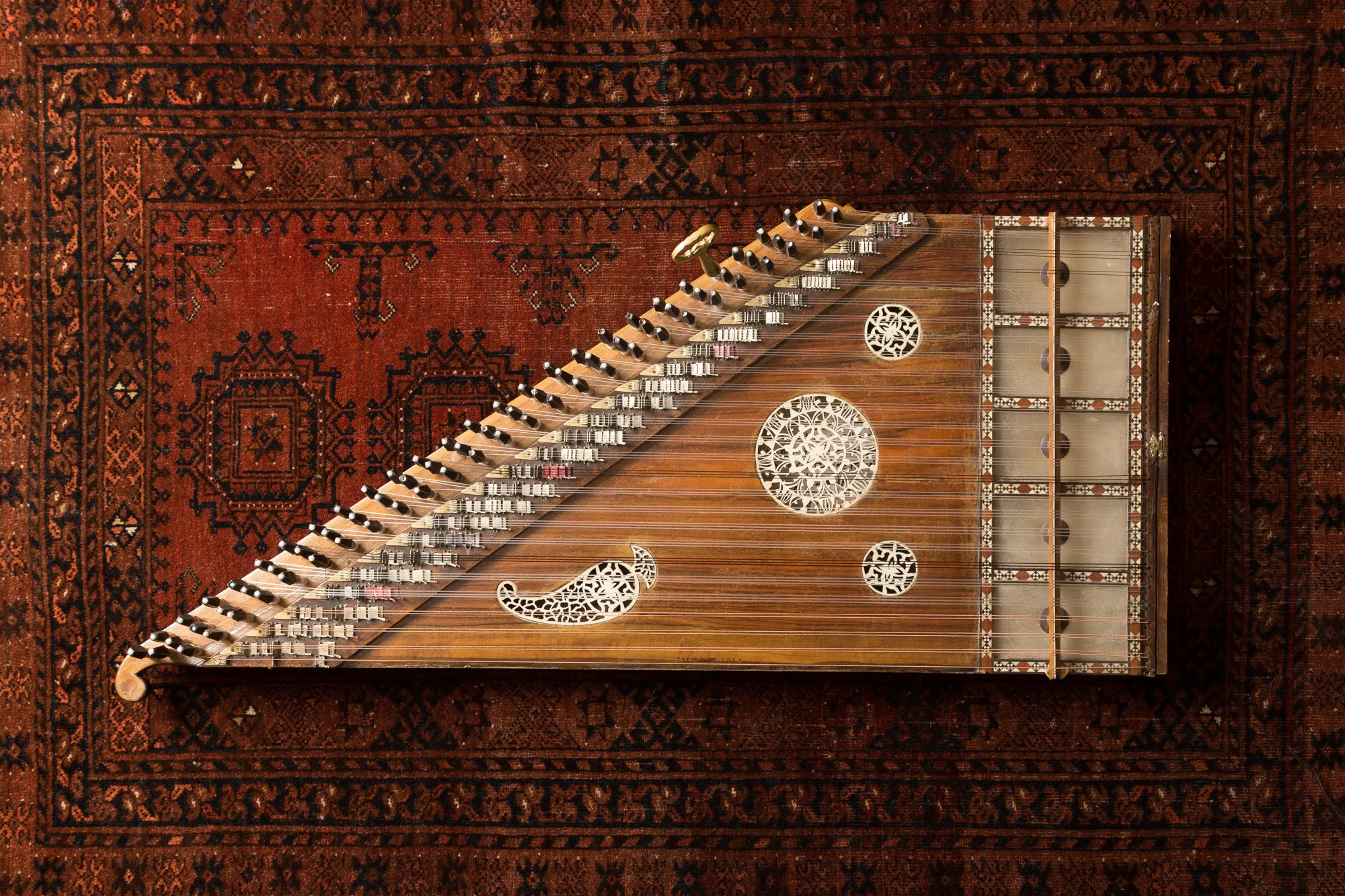 Semi-Modern Qanun with 9 Stops