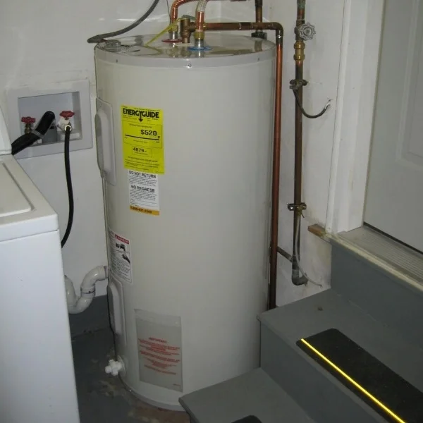 Ten Steps to Drain a Water Heater | Mesa, AZ Plumbers