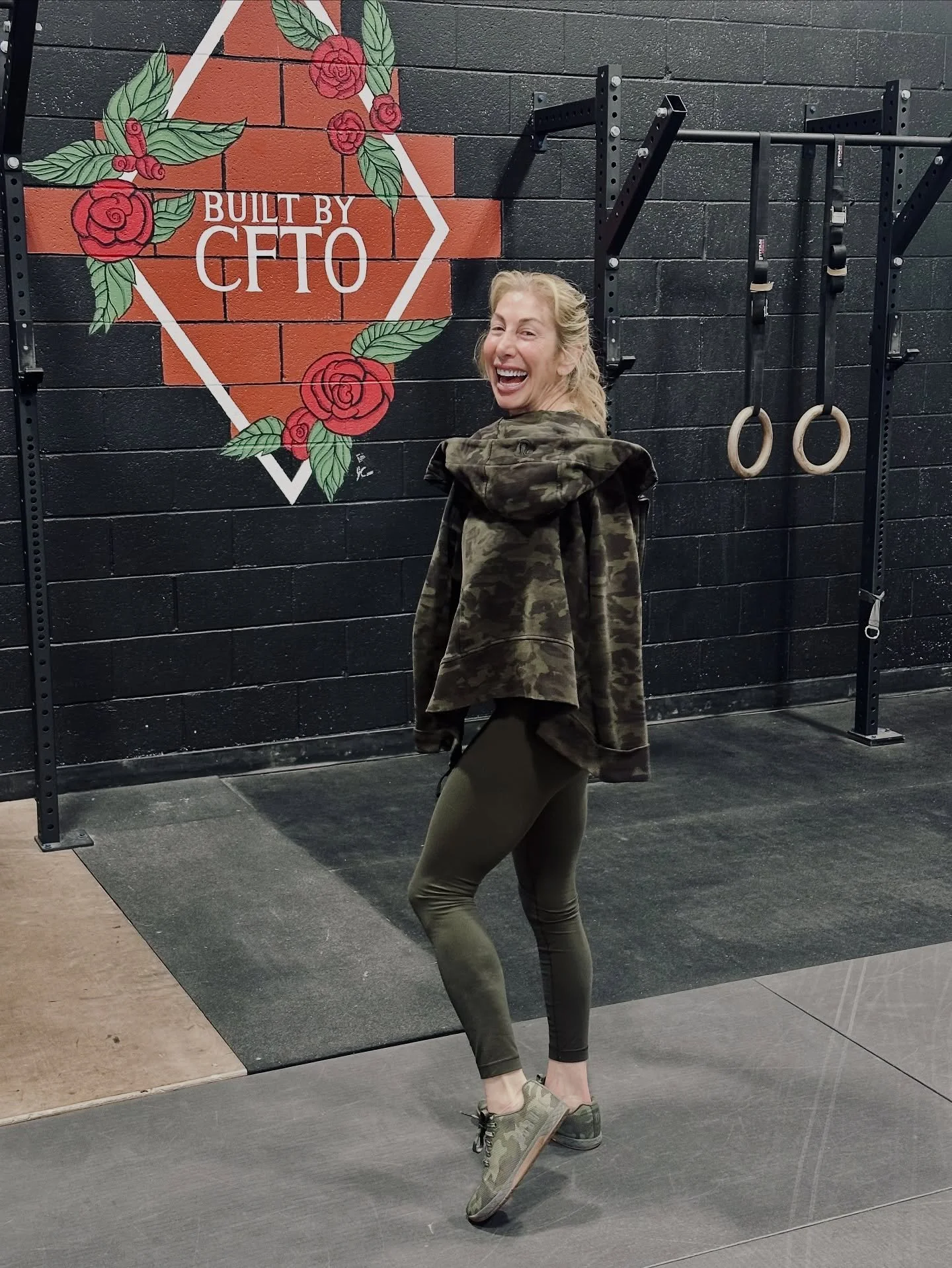 Short on time? Tight on space? Nina&rsquo;s got you covered!

She&rsquo;ll be at the gym tomorrow (Thurs 9/25) offering quick 30-min tune-up sessions to get you prepped or recovered for the days ahead.

✨ Openings:
	&bull;	3:00pm
	&bull;	3:45pm
	&bul