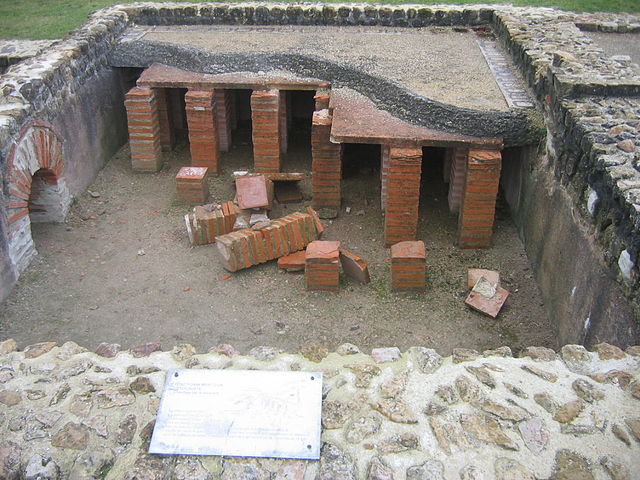 Hypocaust under the floor in a Roman villa in Vieux-la-Romaine, near Caen , France in January 2006 by Valdavia - Own work, CC BY-SA 3.0