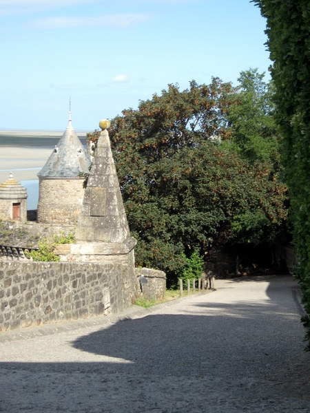 The one street on the island of Mont Saint-Michel going up.
