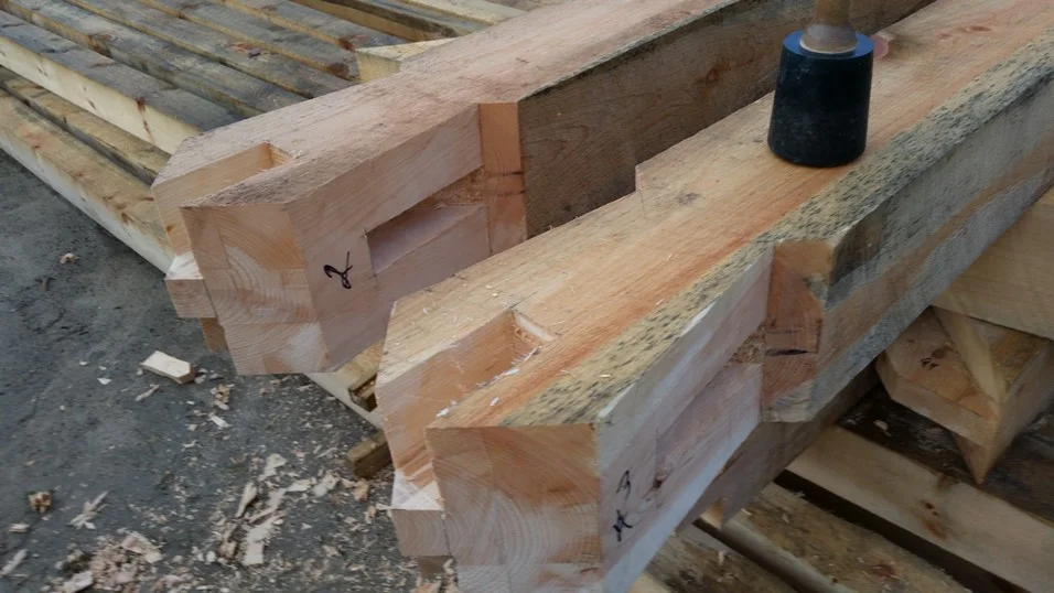 Tops of king posts