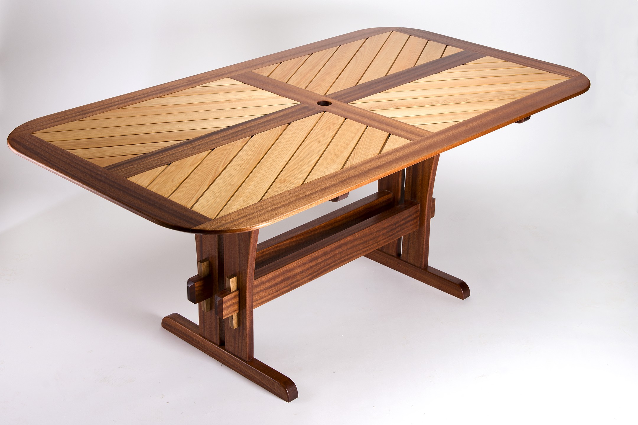 Furniture093.jpg