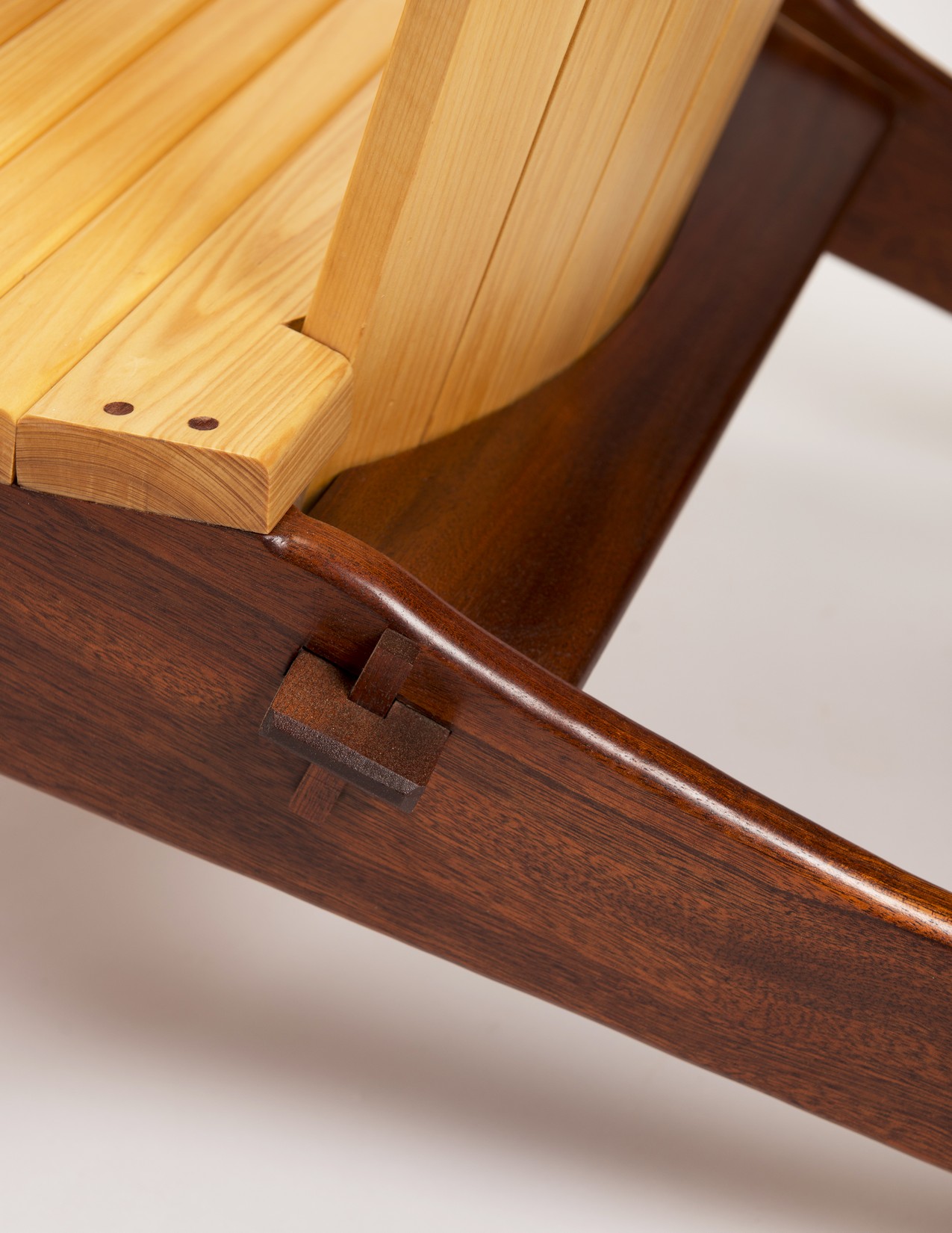 Furniture073.jpg