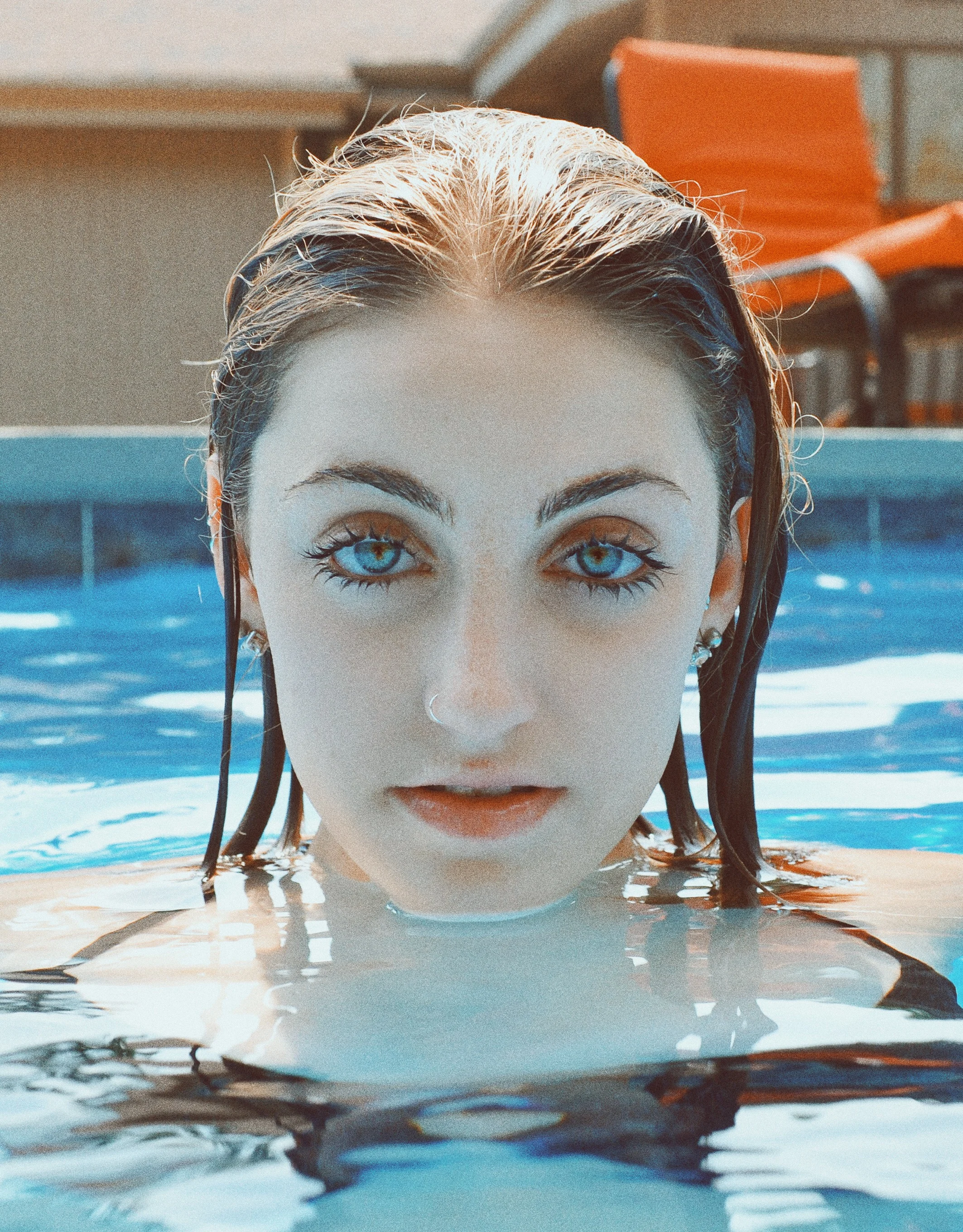 Mallory - Pool