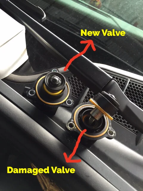 How does the new and damaged valve look like