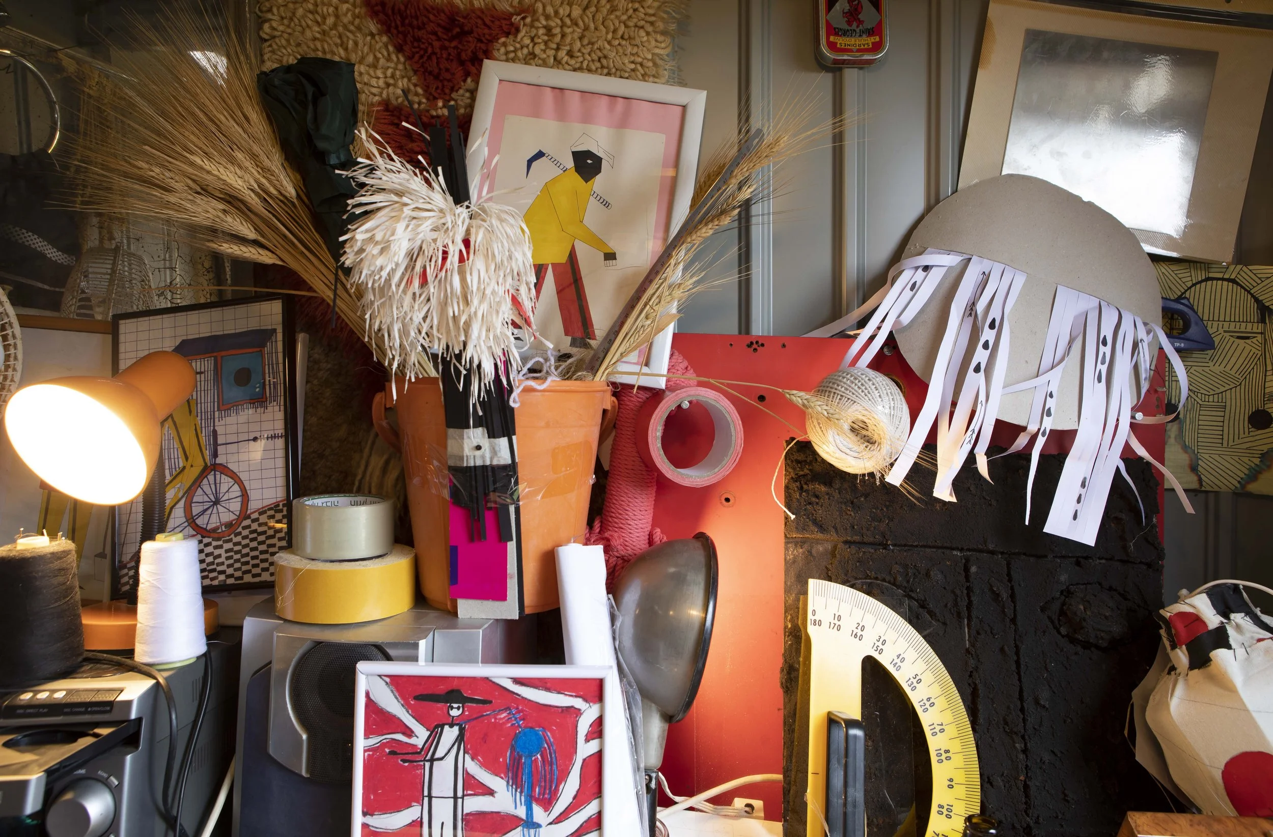 Time Stood Still, 2019 detail Metal  warehouse, 213x191x200 cm.jpg