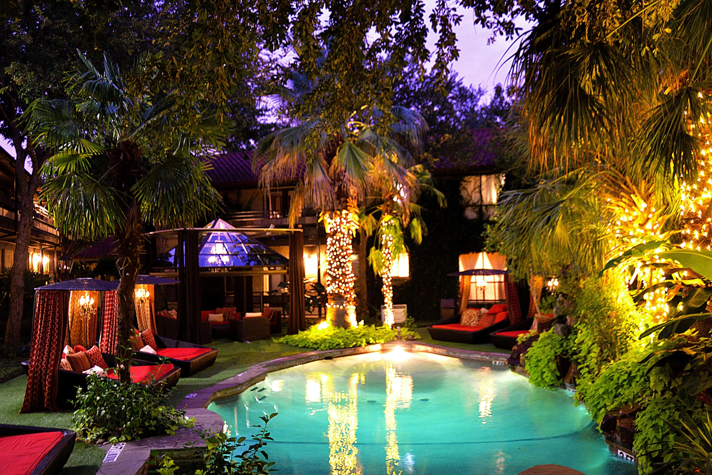 6 VERANDA MAIN POOL.jpg