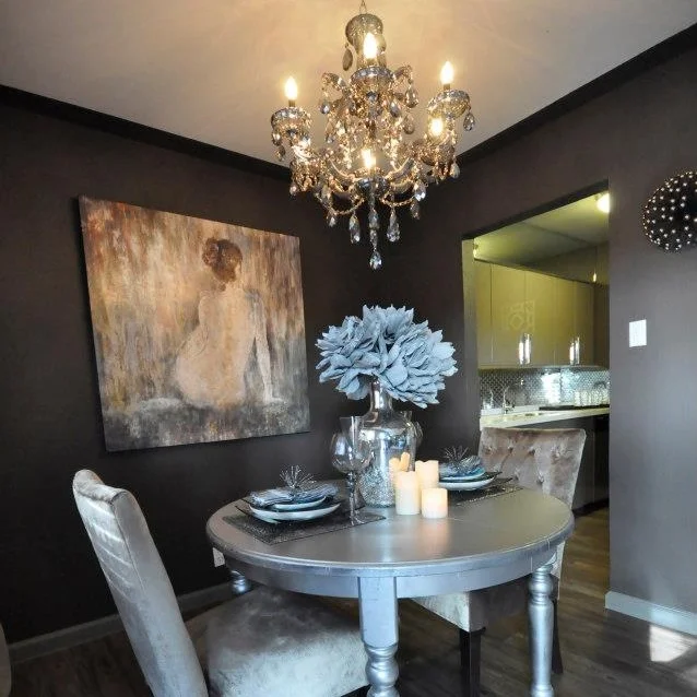 CHANDELIER 5601 LONDON.jpg