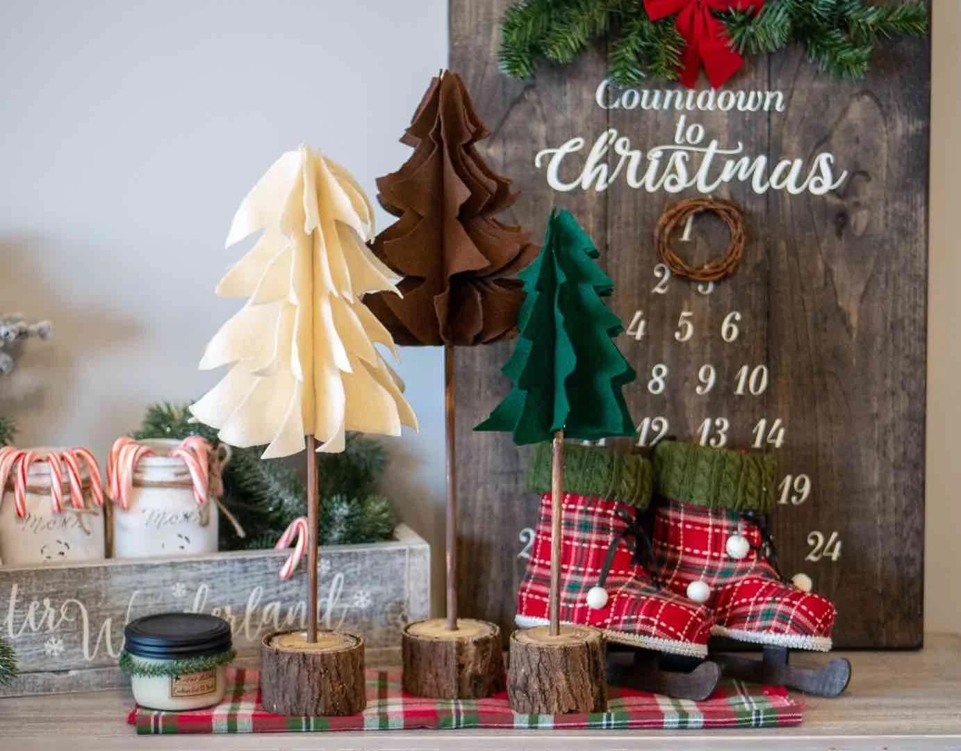 Holiday Felt Trees - Friday, December 21st 3:30 - 5:00pm