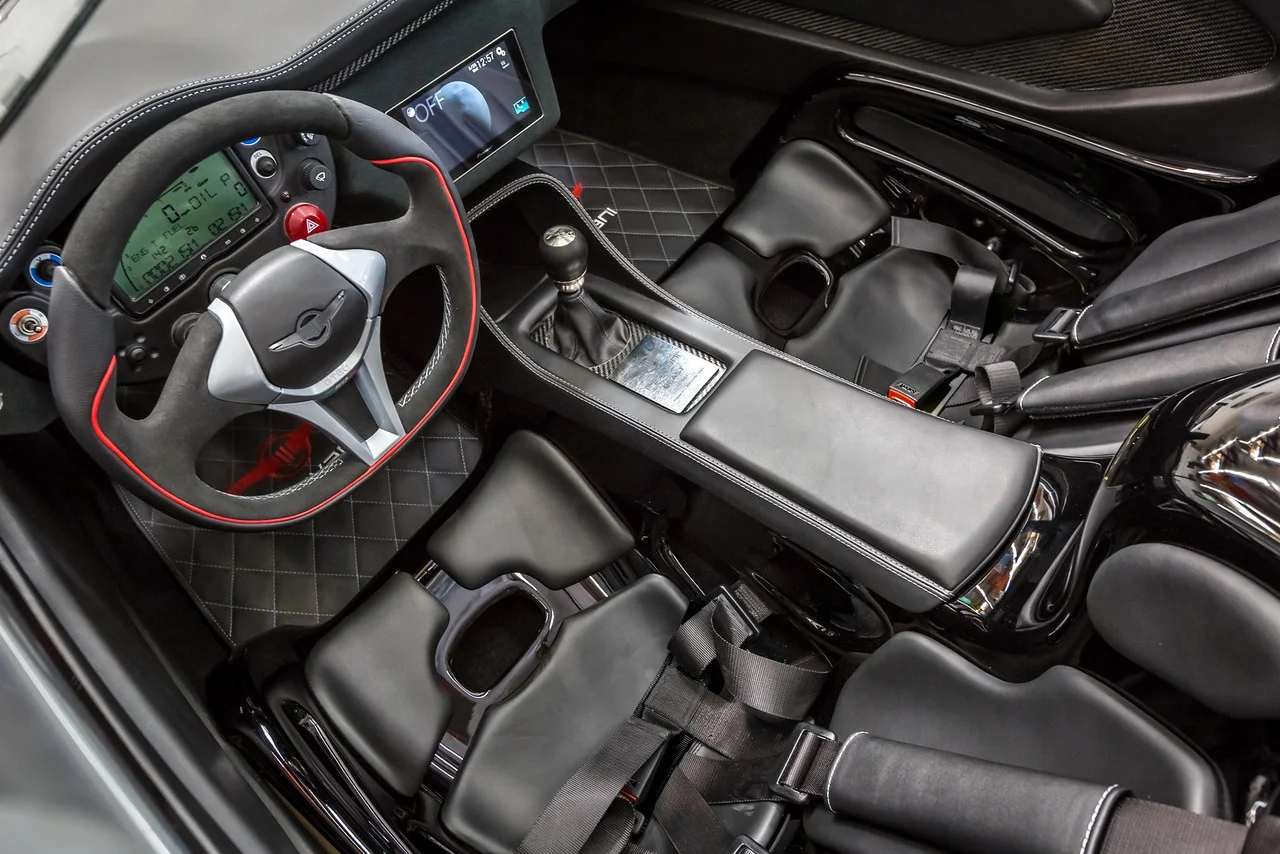 rezvani-beast-interior.jpg