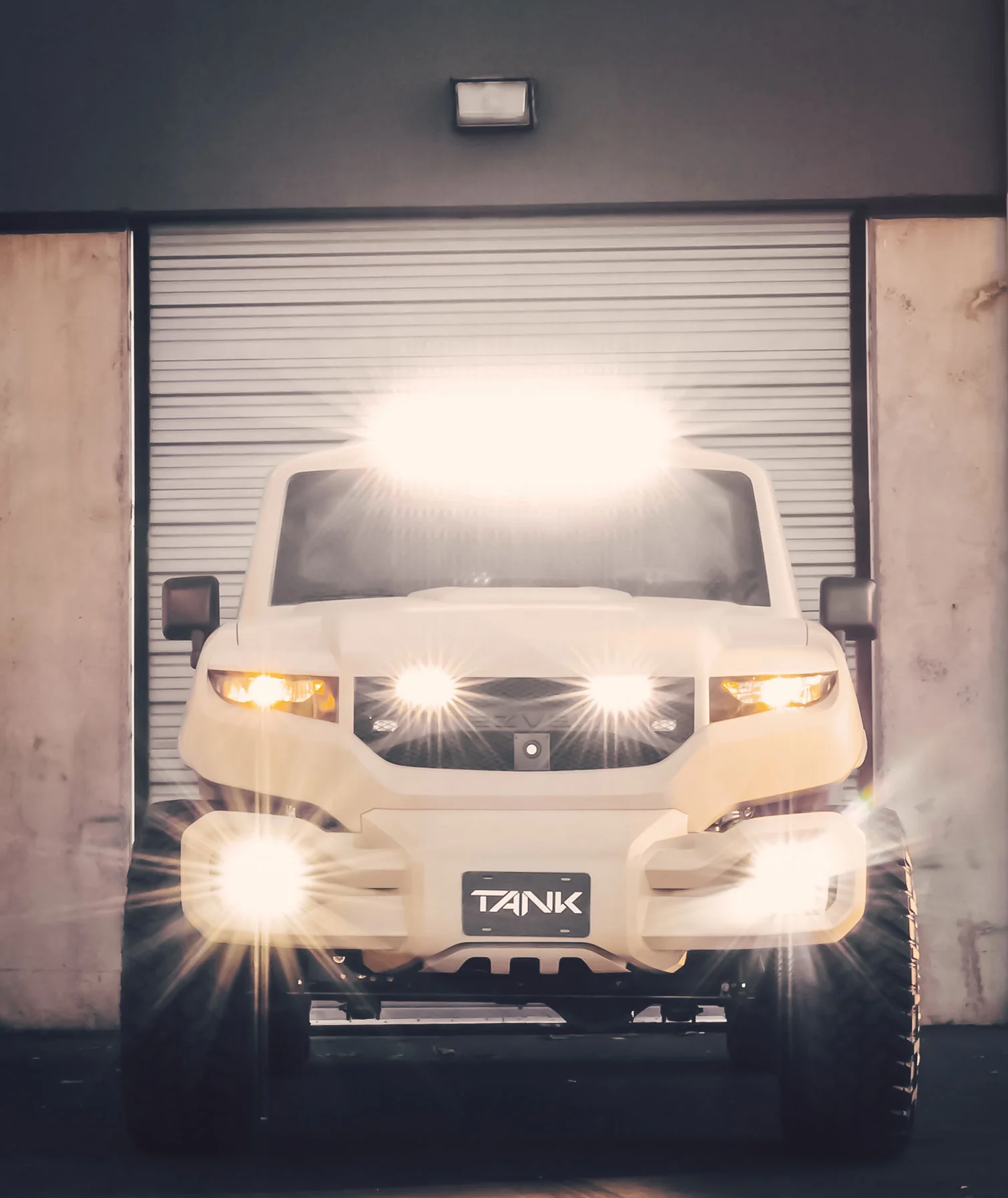 Rezvani-TANK-blinding-lights.jpg