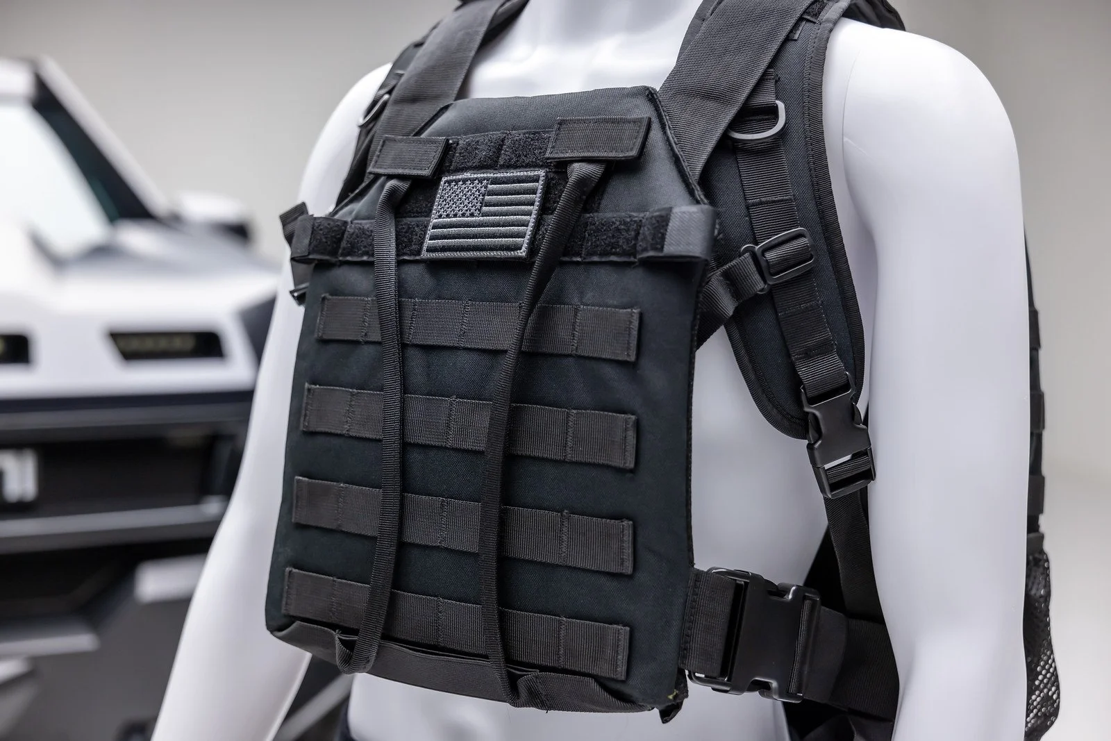 Rezvani Motors backpack to bullet proof vest conversion.jpeg