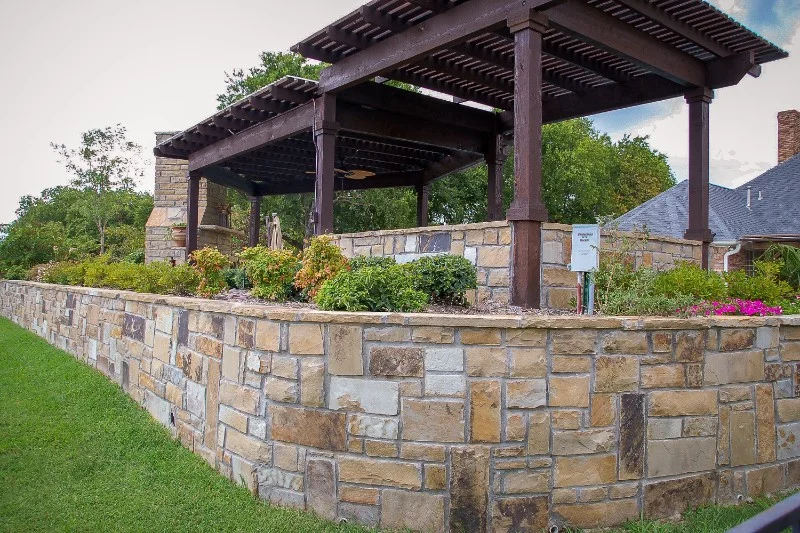 Resized_Retaining Walls_04.jpg