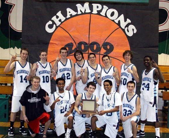 Top Row: Chris Johnson, Roger O'Neill, Connor Hamlett, Kris Larson, AJ Carroll, Riley Neff Warner, Dillon Sand, Nasser Kyobe; Bottom Row: Sam Werner, Fasil Shiferaw, Matt Beucherie, Khalid Surur, James Coleman