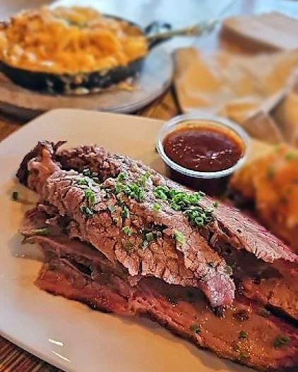 Thinking about lunch? Think about HopSaint. Smoked brisket served around 12 PM.
#jointhesainthood

#smokedbrisket #hopsaintbrewery
#hopsaintbrewingcompany #hopsaint #torrancecalifornia