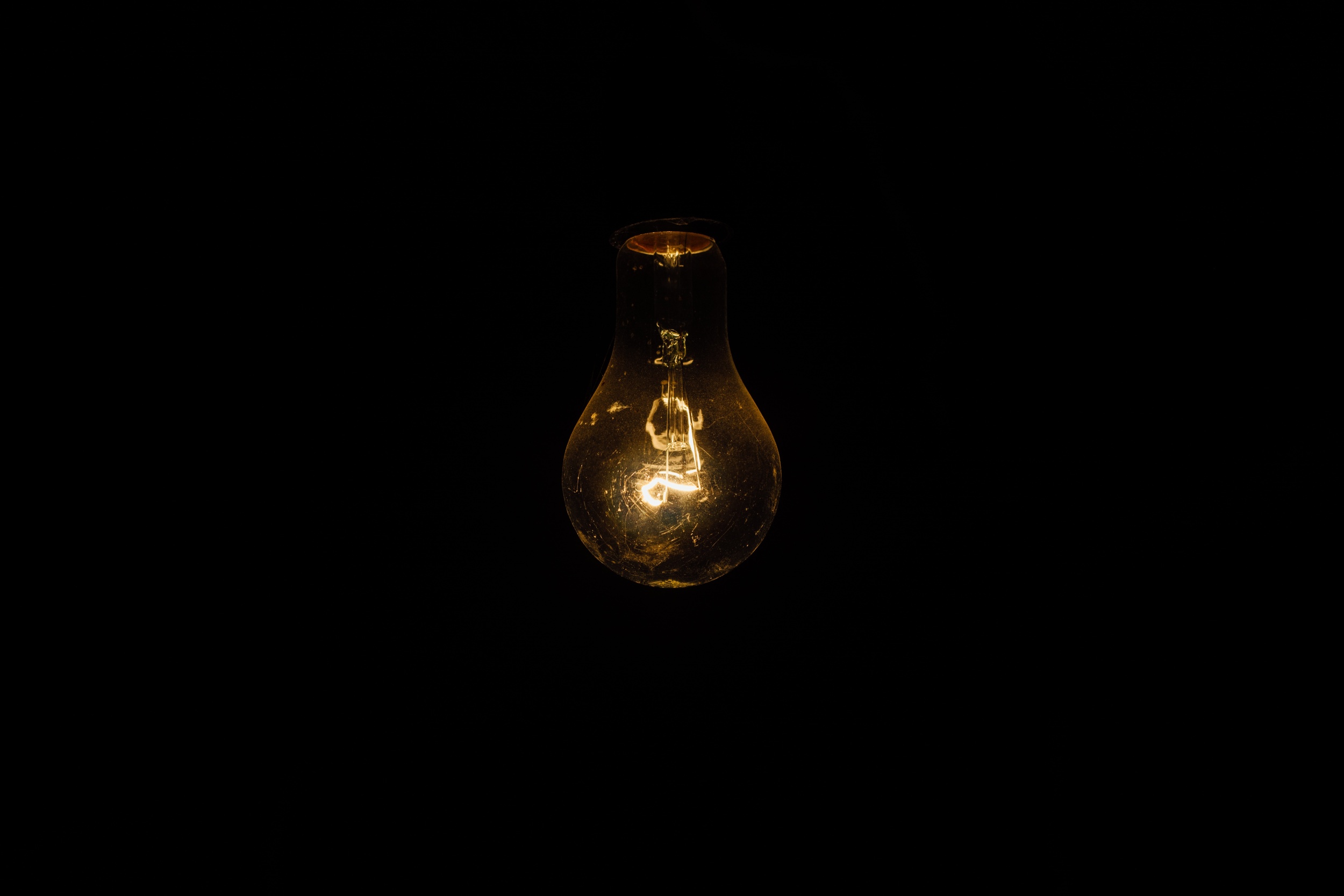 image-stock-lightbulb.jpeg