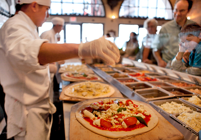 800 Degrees pizza, anyway you want it