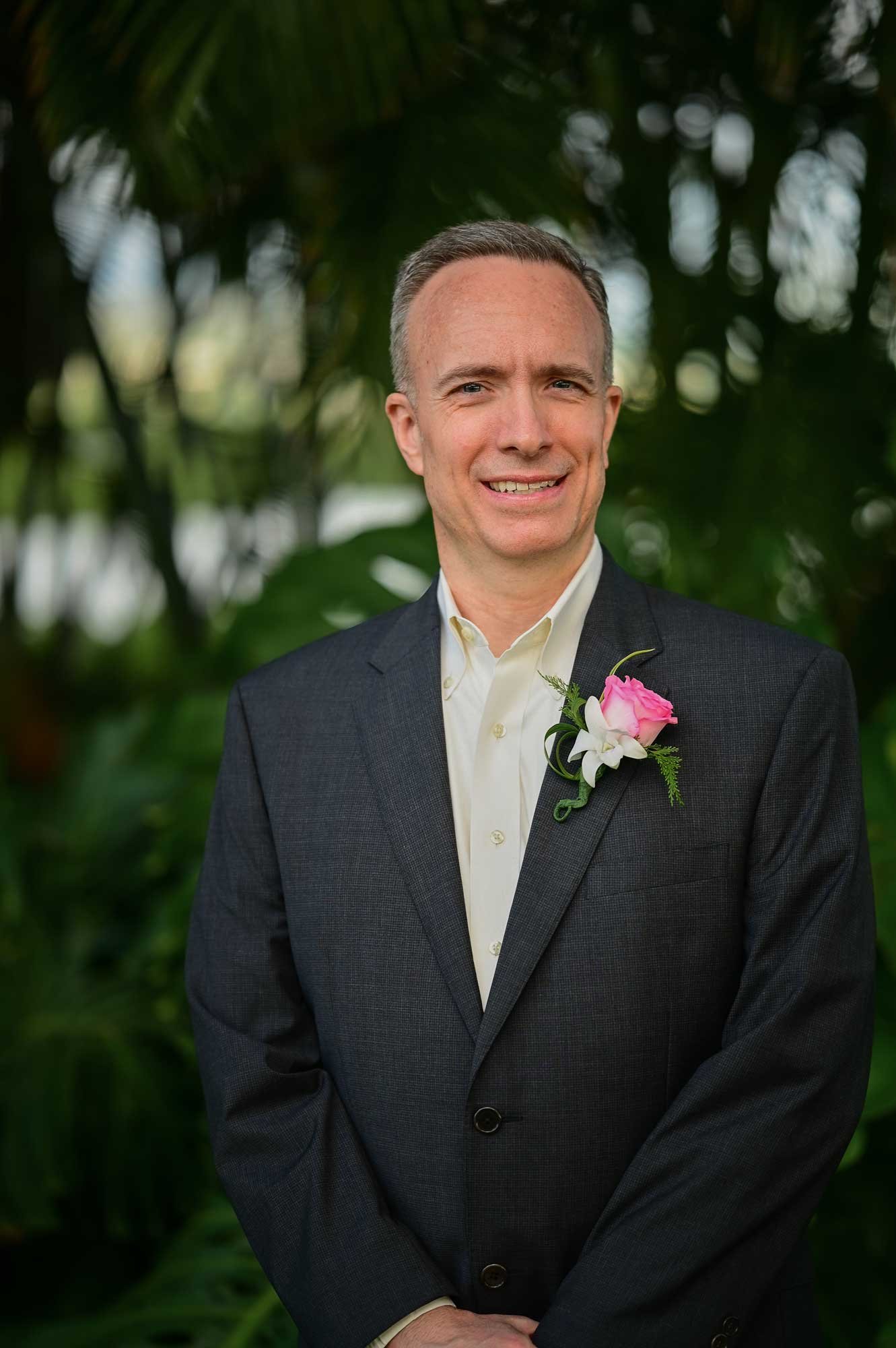 Pink-Rose-Boutonniere.jpg